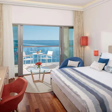 Otel Isabella Island Miramare & 5*