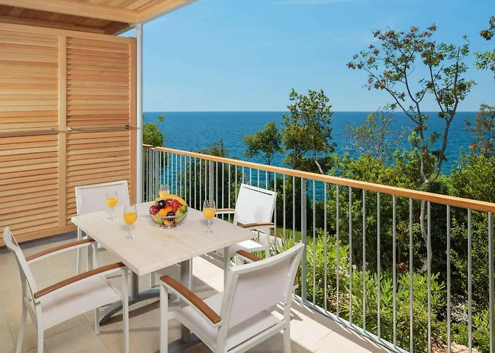 Isabella Island Miramare & Hotel 5*