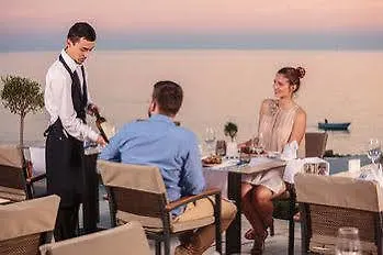 Ξενοδοχείο Valamar Isabella Miramare 5*