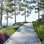 Isabella Island Miramare & 5* 포레치