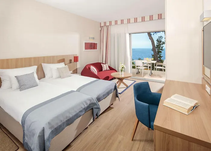 Isabella Island Miramare & 5* 포레치